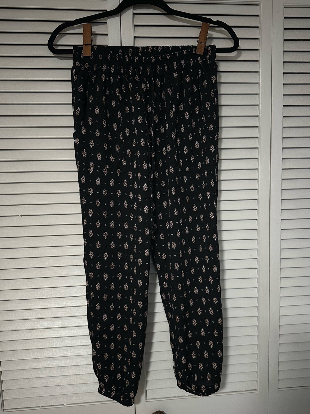 Black Printed Elastic Waist Women's Pants
